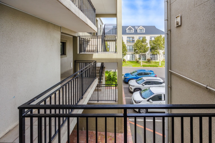 2 Bedroom Property for Sale in Silver Oaks Western Cape